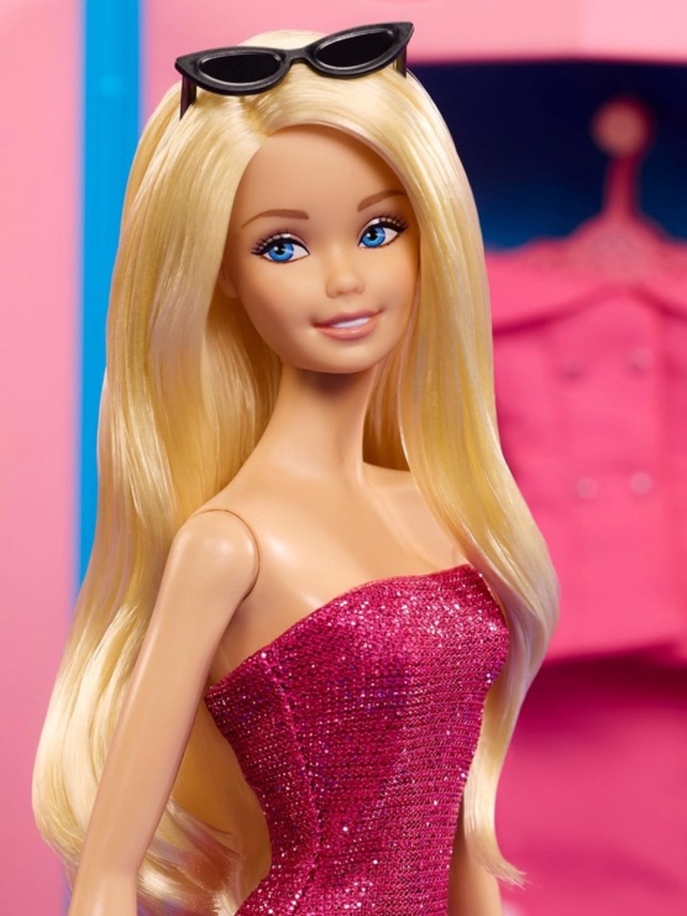 New RARE Superstar face Barbie Collectible Styled by Andrew Mukamal, 3 Outfits